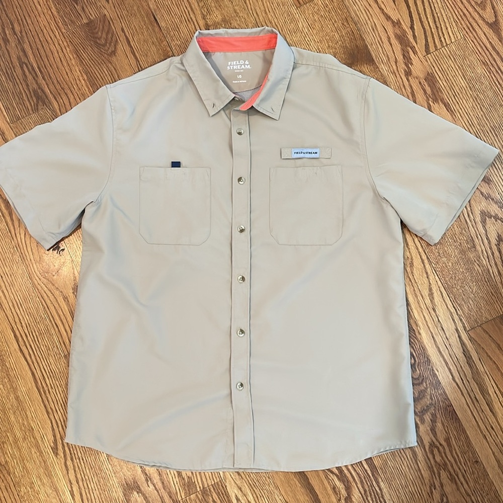 Men’s Field & Stream Short Sleeve Button Down/Button Up Shirt. Size Large. - Picture 8 of 11